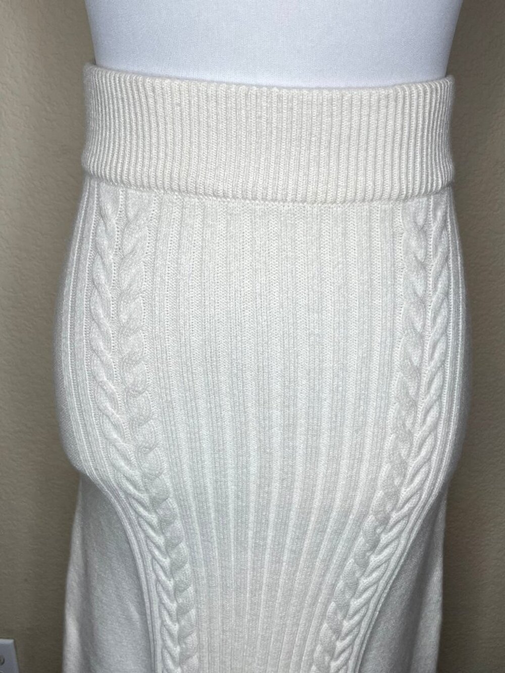 CYRUS Coquette Cable Knit Maxi Skirt Cream Ivory Ribbed Winter Cottagecore XS - Picture 3 of 16
